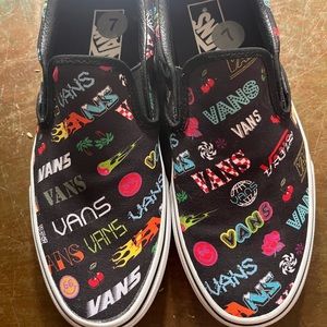 VANS Slip on Shoe New without tags